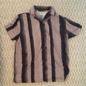 Zara Button Up / Button Down T-shirt